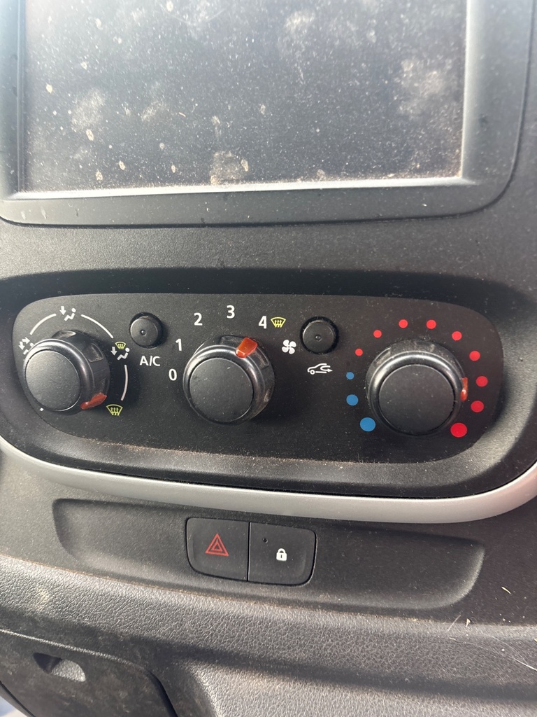 [EPE-116888] Conjunto de control calefacción Renault Trafic 1.6 dCi 120 (2015)
