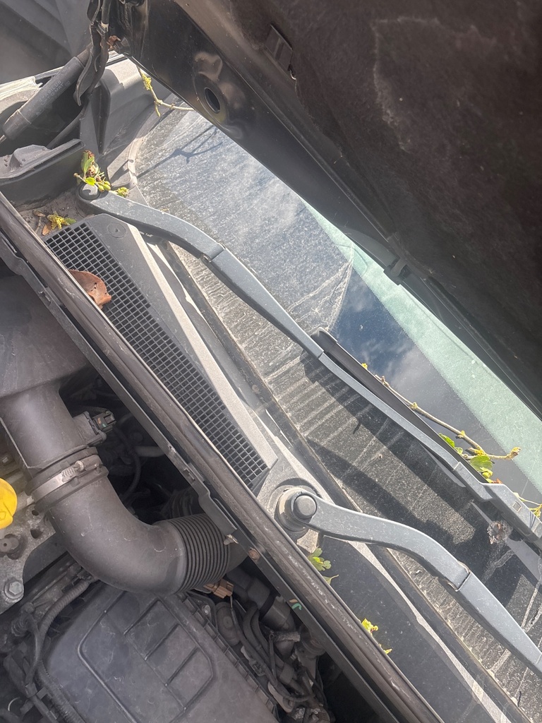 [EPE-117098] Motor y mecanismo de limpiaparabrisas delantero para Renault Trafic III FG 2016