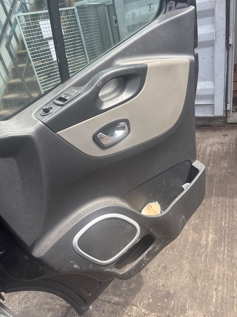 [EPE-117111] Solenoide de cierre centralizado puerta delantera derecha para Renault Trafic III 2016