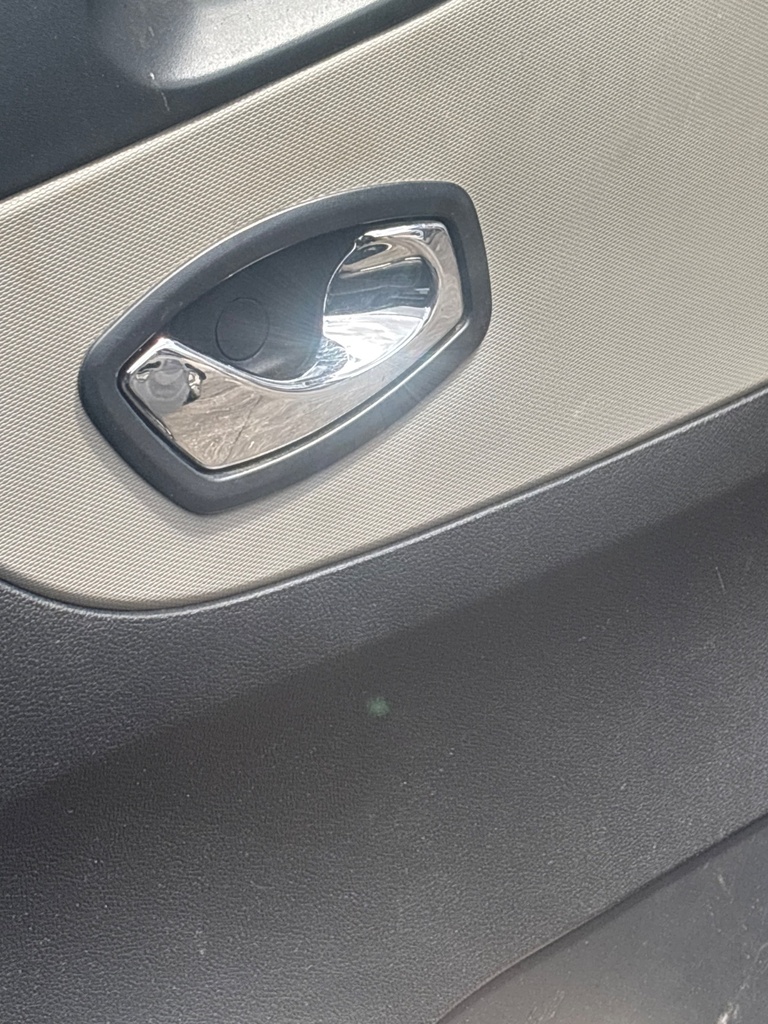 [EPE-117117] Tirador puerta delantera interior derecho - Renault Trafic III FG 2016