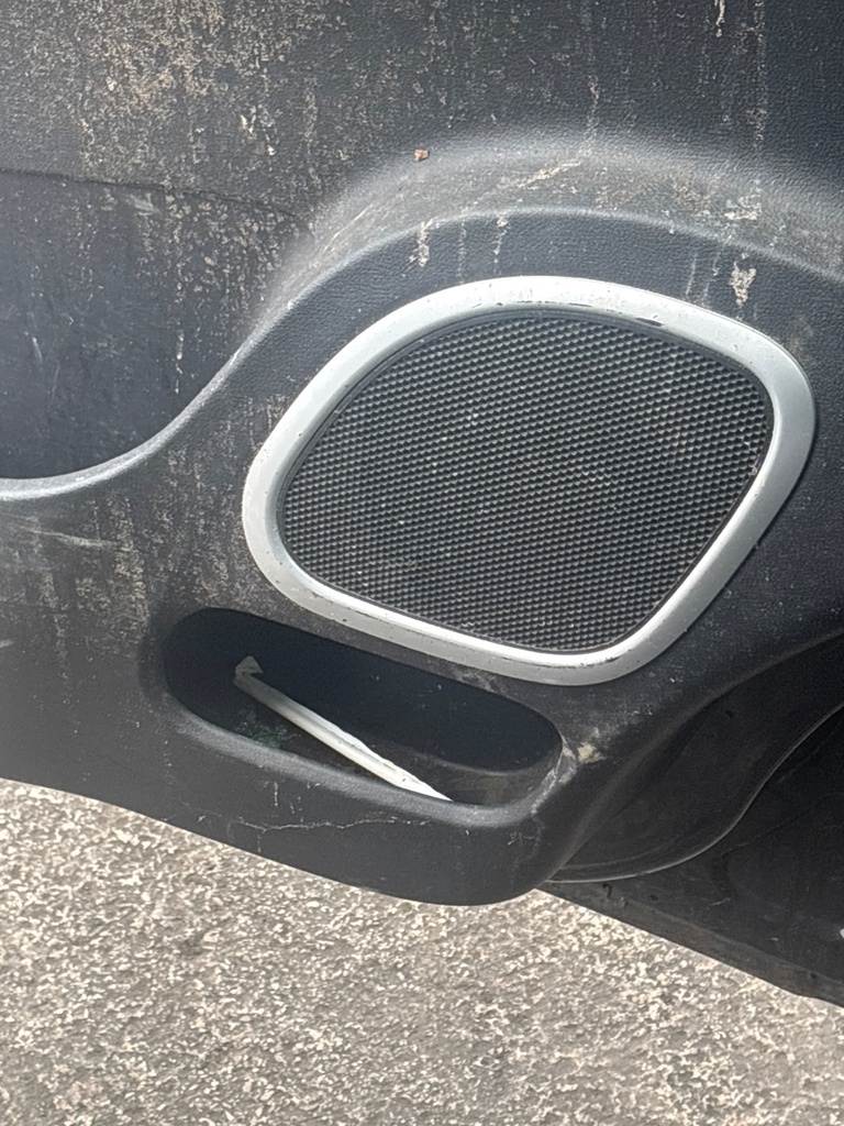 [EPE-117164] Altavoz de puerta delantero izquierdo Renault Trafic III 2016