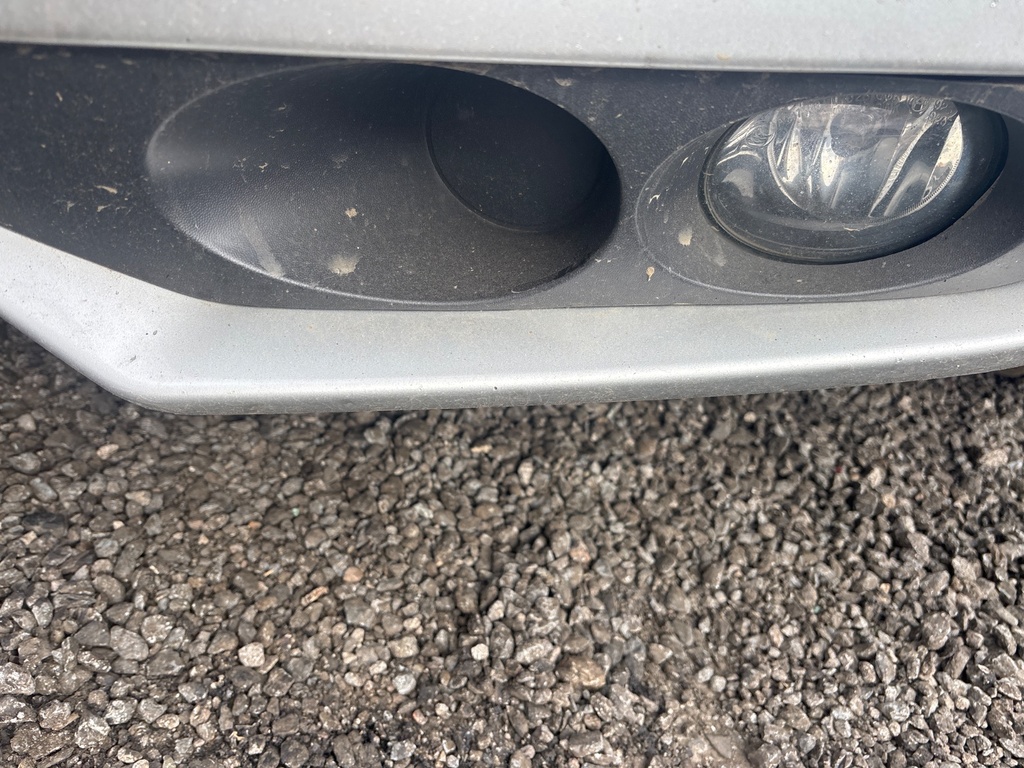[EPE-117282] Faro antiniebla delantero izquierdo para VW Touareg 7P5 (2012) 245CV
