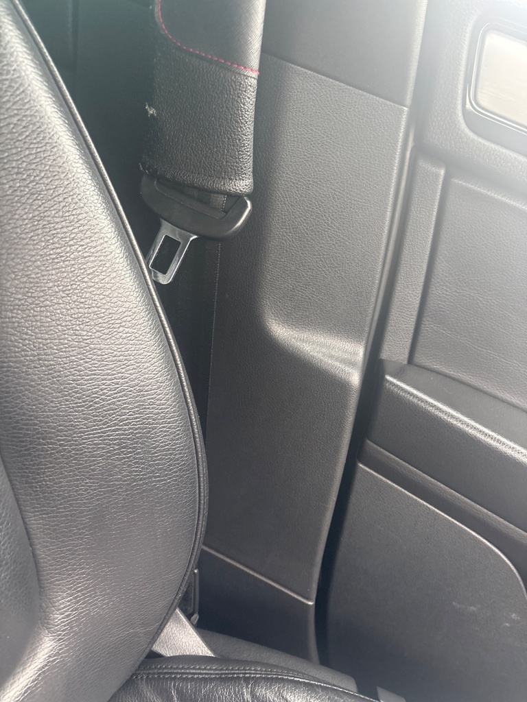 [EPE-117346] Embellecedor Pilar B Inferior Izquierdo VW Touareg 7P5 3.0 TDI V6 2012