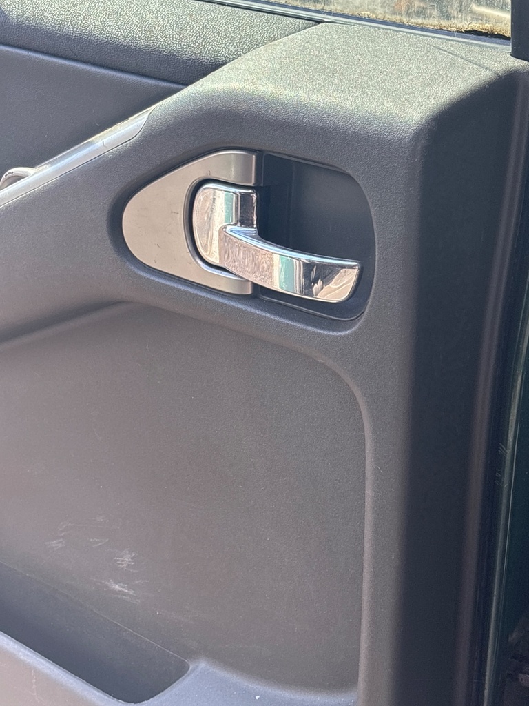 [EPE-117495] Tirador de puerta trasero interior izquierdo para Nissan Pathfinder III R51 2006