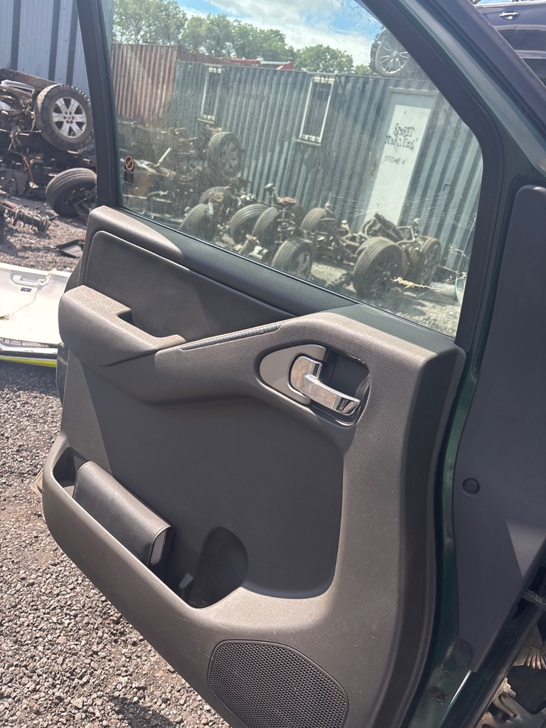 [EPE-117504] Actuador de cierre centralizado puerta delantera izquierda para Nissan Pathfinder III R51 2006