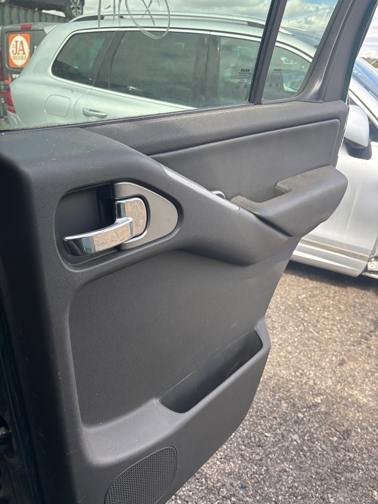 [EPE-117541] Elevador de cristal puerta trasera derecho para Nissan Pathfinder III R51 2006