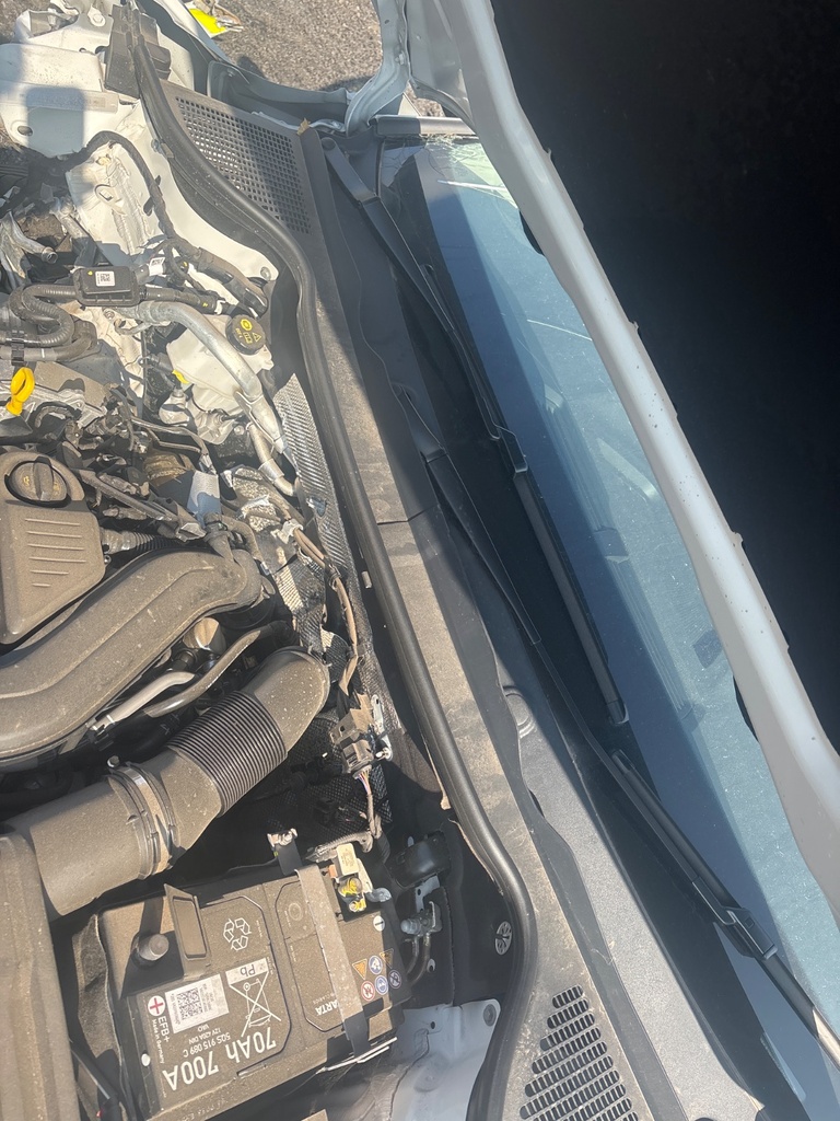 [EPE-117693] Mecanismo de limpiaparabrisas delantero para Skoda Karoq NU7 2.0 TDI (110 kW / 150 CV)