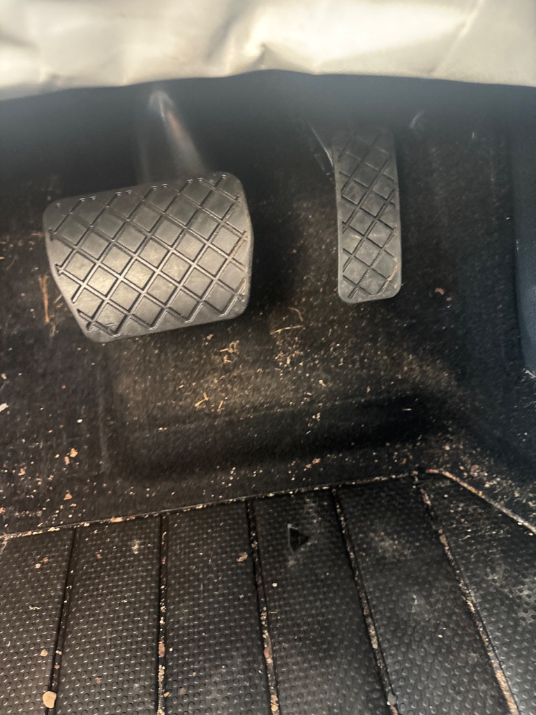 [EPE-117721] Conjunto de pedales para Skoda Karoq NU7 1.5 TSI