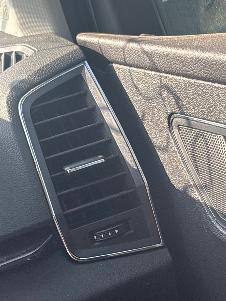 [EPE-117720] Conducto de ventilación Skoda Karoq NU7 1.5 TSI