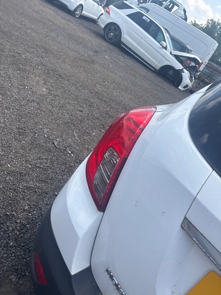 [EPE-117985] Piloto trasero izquierdo Opel Mokka J13 2015