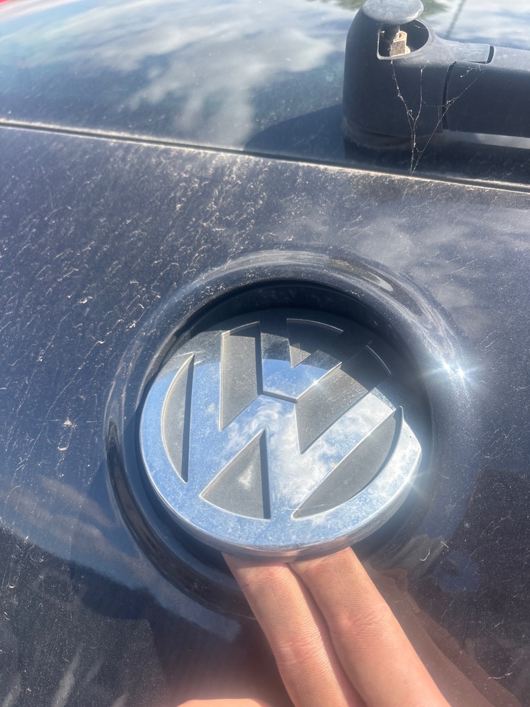 [EPE-118106] Tirador de apertura del portón trasero VW Golf 2007