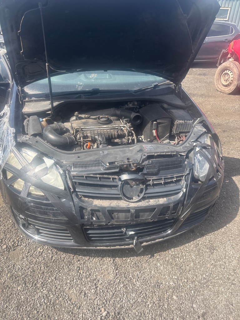 [EPE-118141] Moldura paso de rueda trasero izquierdo 2007 VW Golf 2.0 TDI 16V 4motion