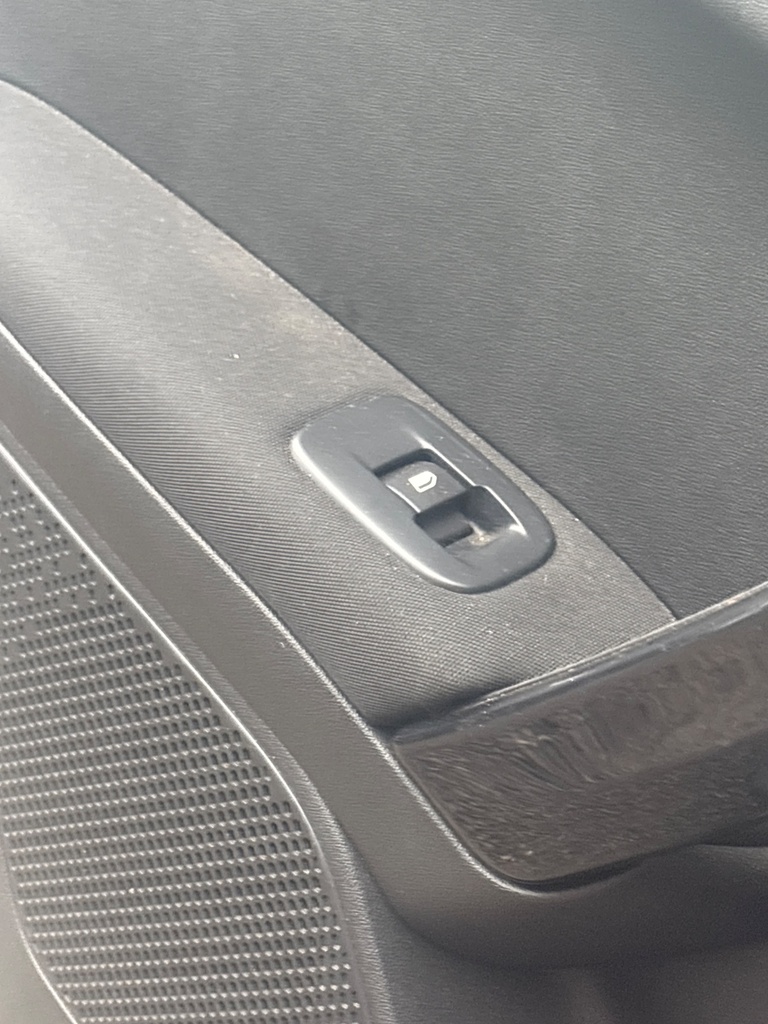 [EPE-118213] Interruptor elevalunas eléctrico trasero izquierdo 2019 Peugeot 208