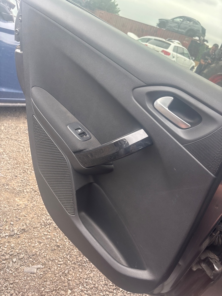 [EPE-118214] Arnés cableado puerta trasera izquierdo 2019 Peugeot 208 EVL