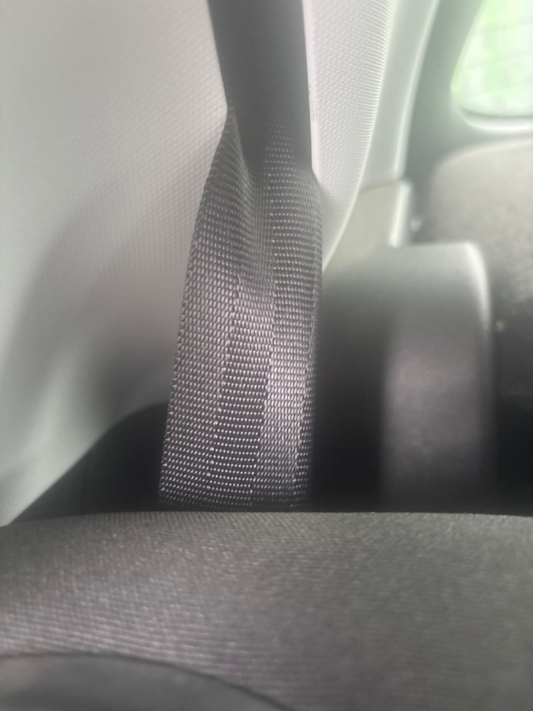 [EPE-118252] Pretensor trasero cinturón seguridad derecho Peugeot 208 2019