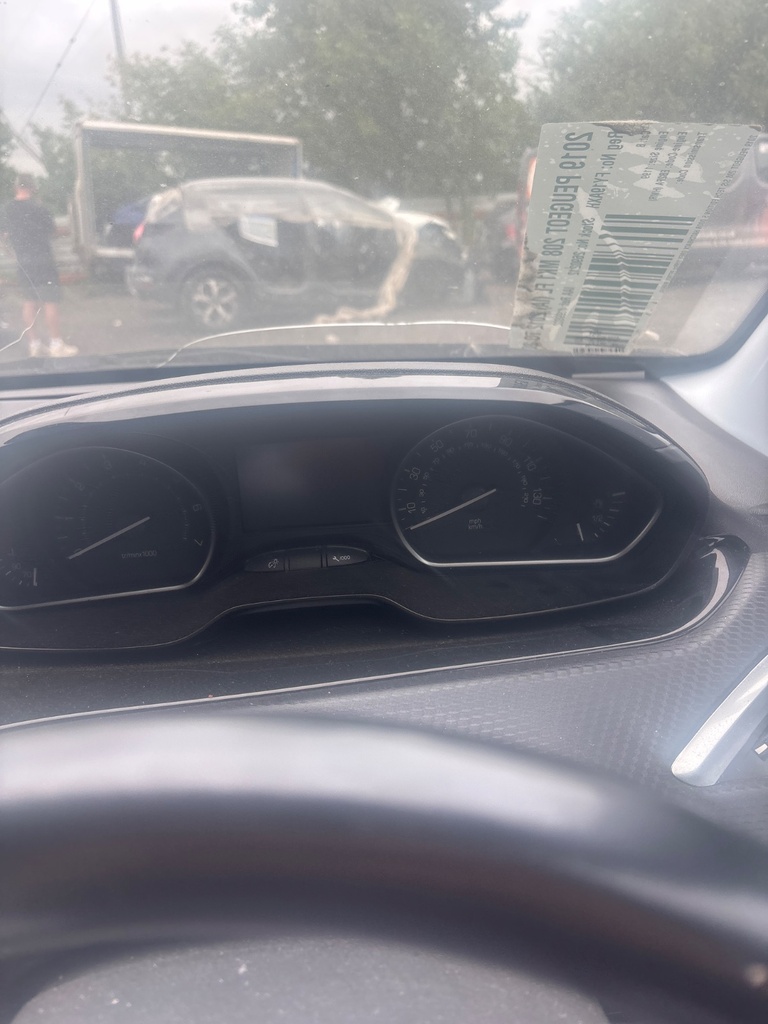 [EPE-118257] Cuadro de instrumentos Peugeot 208 1.2 VTI 82 / PureTech 82 2019