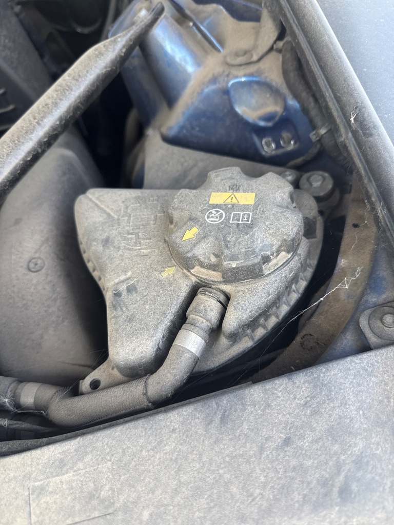 [EPE-118504] Depósito de expansión BMW 6 Serie 640d xDrive N57D30T0 N57D30B N57 2018