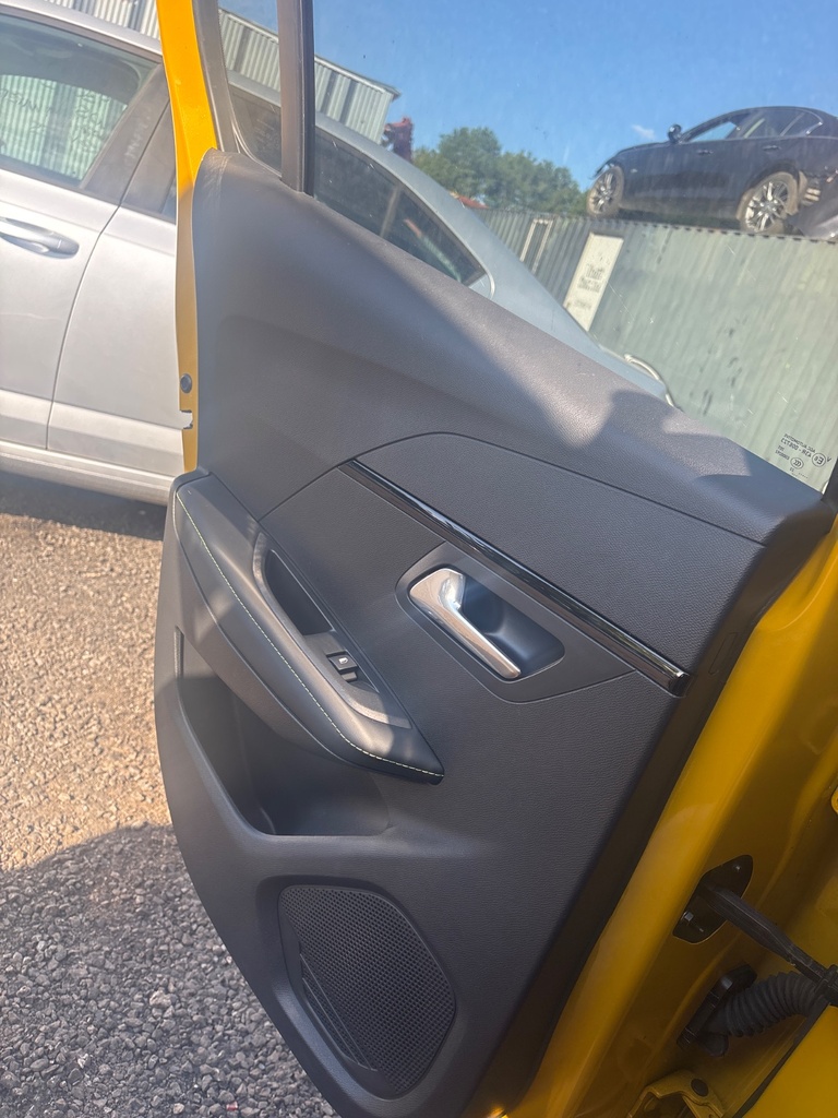[EPE-118686] Tirador interior puerta trasera izquierda Peugeot 208 II P21E 2022