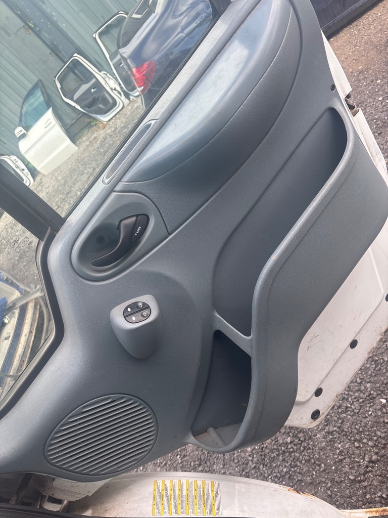 [EPE-119155] Arnés de cables puerta delantera derecha Ford Transit 2013