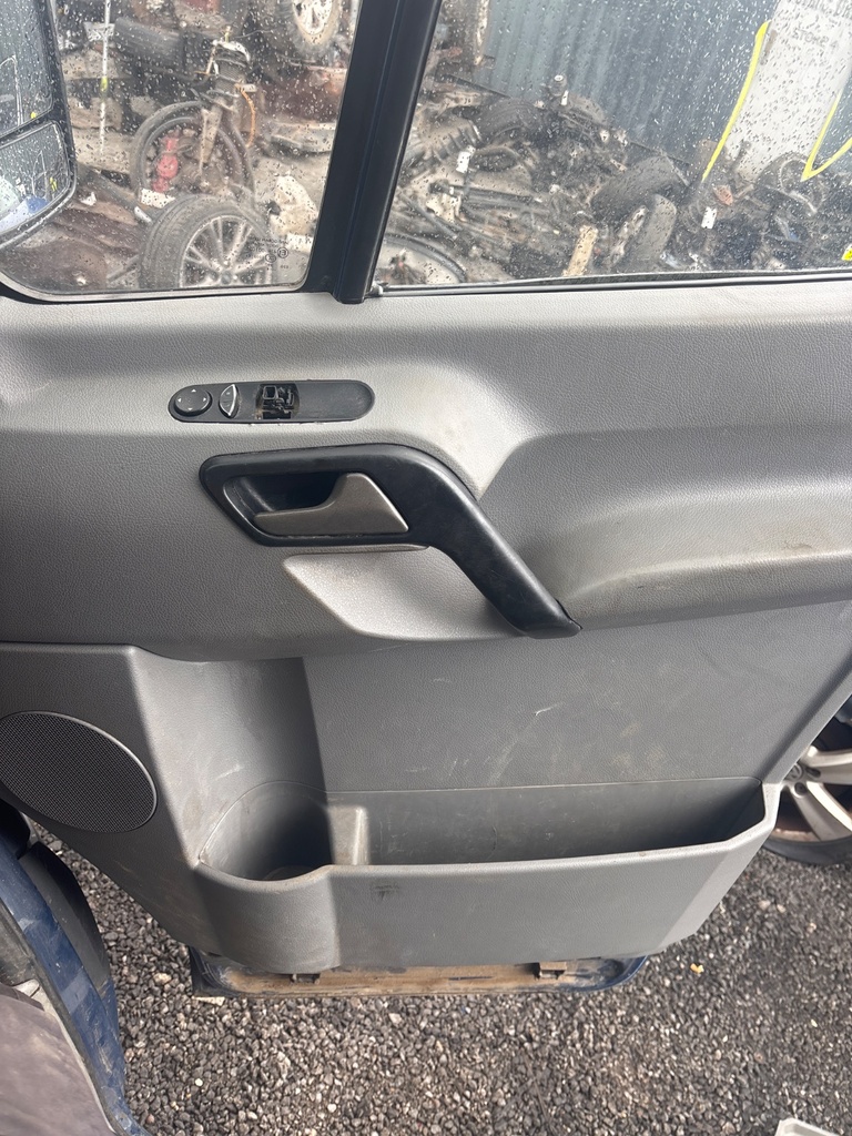 [EPE-119294] Altavoz revestimiento puerta delantera derecha 2014 Mercedes-Benz Sprinter
