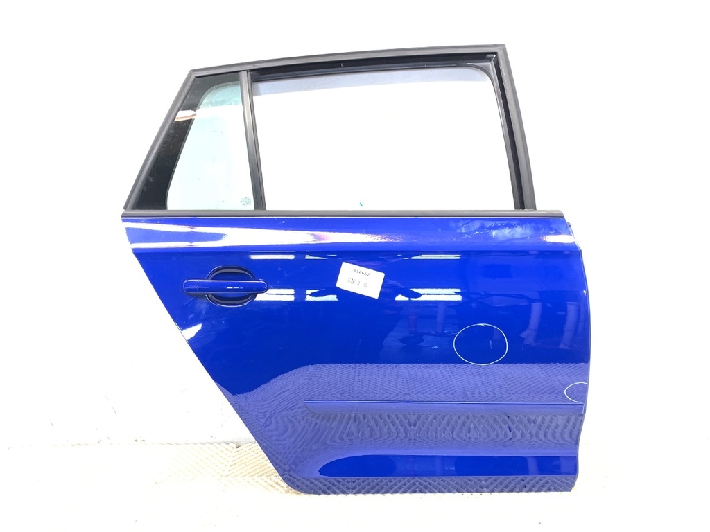 [STARK-816662] Puerta trasera derecha SKODA Rapid (NH3, NK3, NK6) 2012-2022