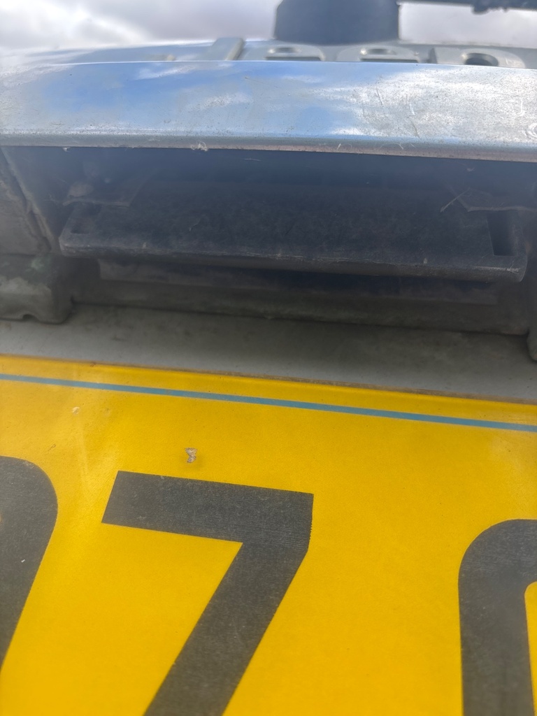 [EPE-119429] Tirador de apertura del portón trasero para Jeep Grand Cherokee 2007 silver