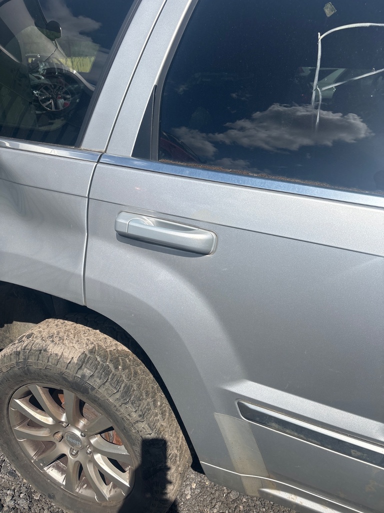 [EPE-119483] Tirador exterior puerta trasera derecha Jeep Grand Cherokee 2007 Silver
