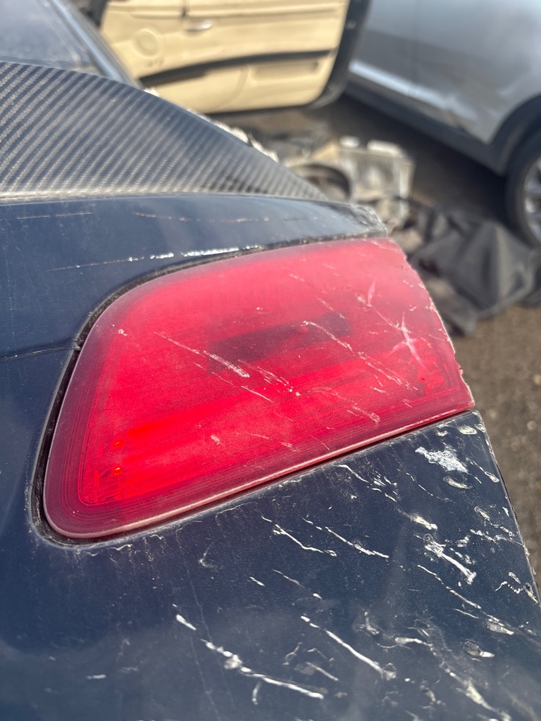 [EPE-120047] Bloque de pilotos traseros derecho 2009 BMW Serie 3 475 black