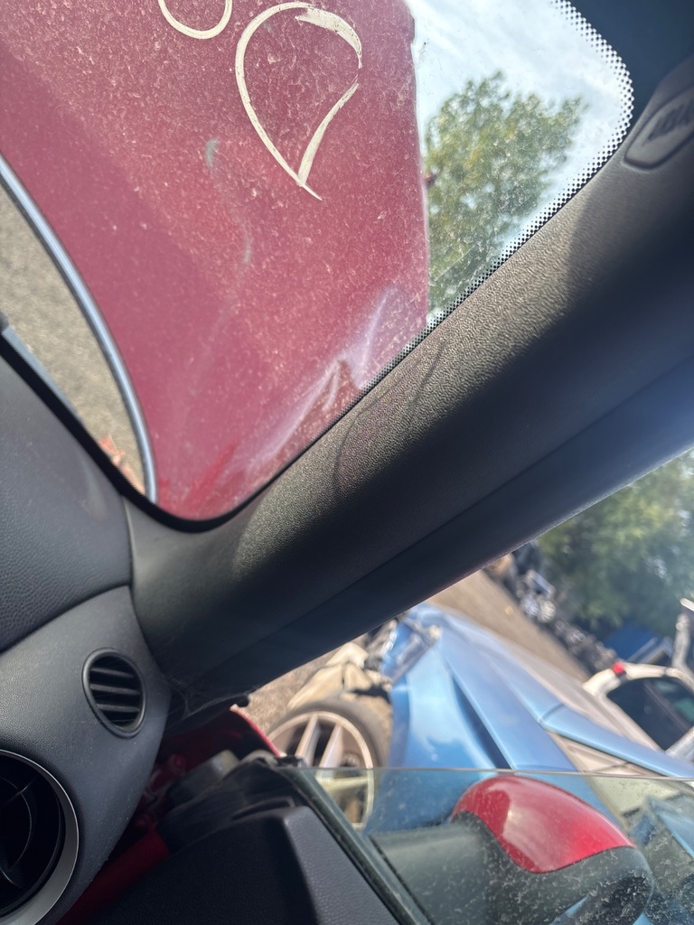 [EPE-120118] Pilar A Mini Cooper D 2010