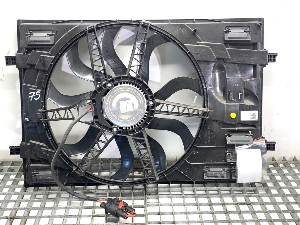 [STARK-897862] Ventilador del radiador SEAT ATECA (KH7, KHP) 1.5 TSI 110 kW 2016-2022