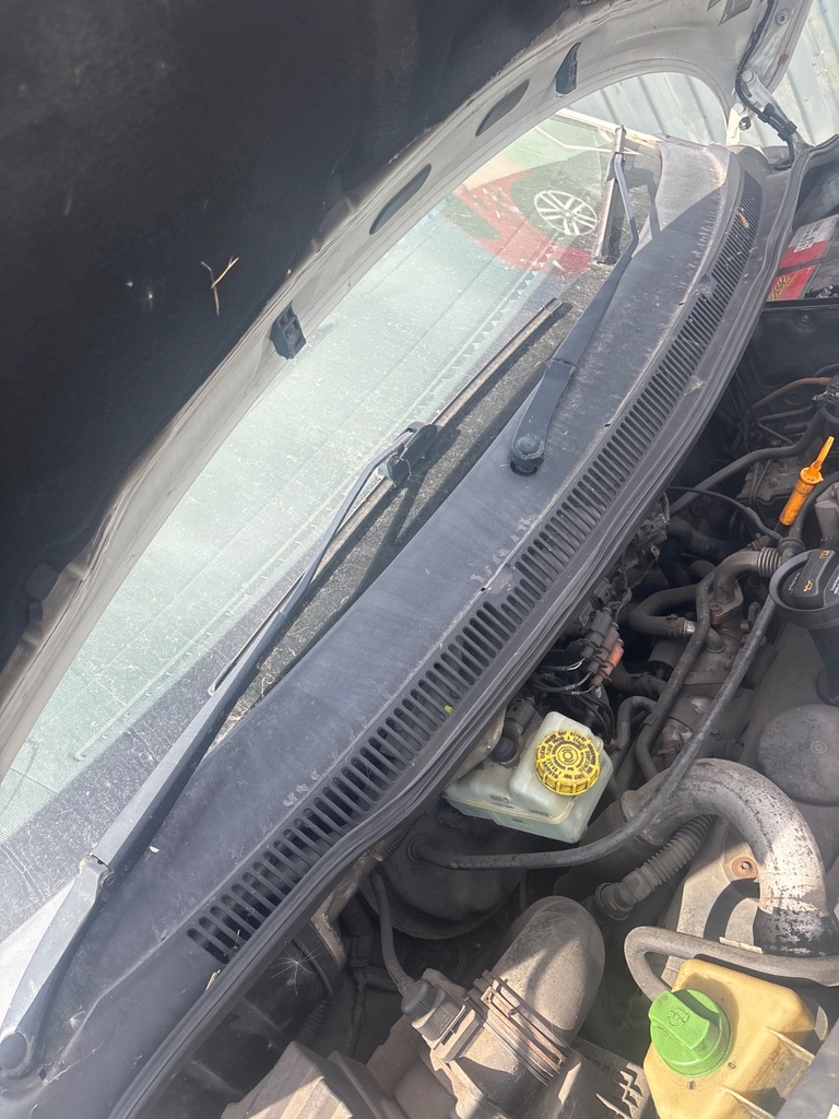 [EPE-121201] Mecanismo de limpiaparabrisas delantero 2007 VW Transporter T5 1.9 TDI 130 CV (BNZ)