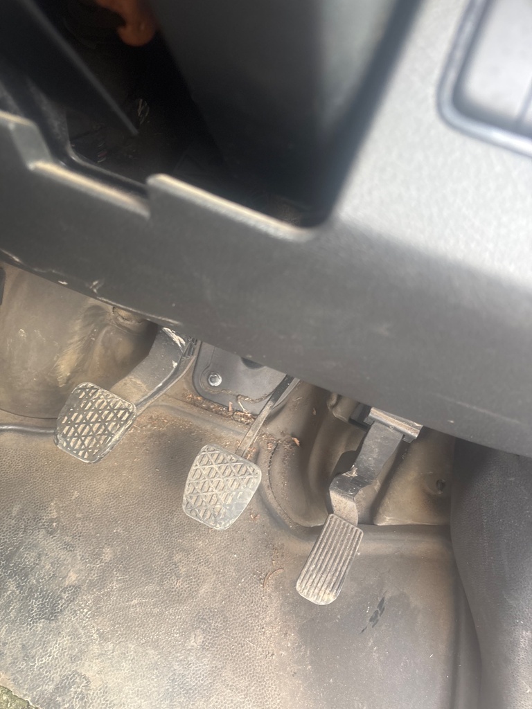[EPE-121627] Conjunto de pedales Mercedes-Benz Sprinter 3.5-T 314 CDI 2.2 2020