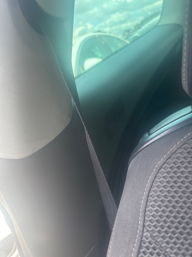 [EPE-121962] Embellecedor Pilar B Inferior Derecha para VW Scirocco 2.0 TDI 2010