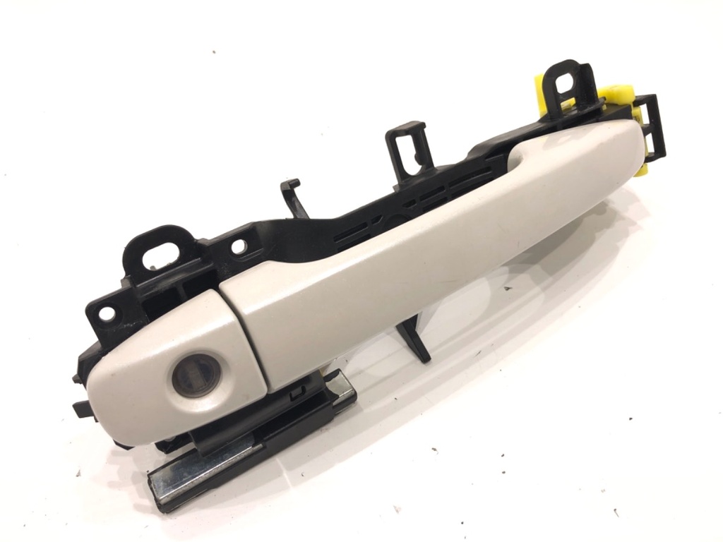 [STARK-735148] Manilla exterior de puerta delantera izquierda Subaru WRX sedán (GJ) 2011-2022