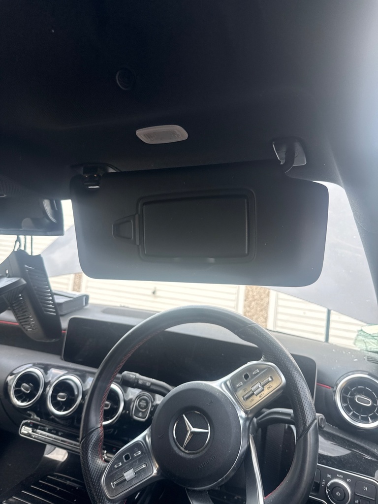 [EPE-104778] Parasol derecho para Mercedes-Benz A-Class W177 1.3