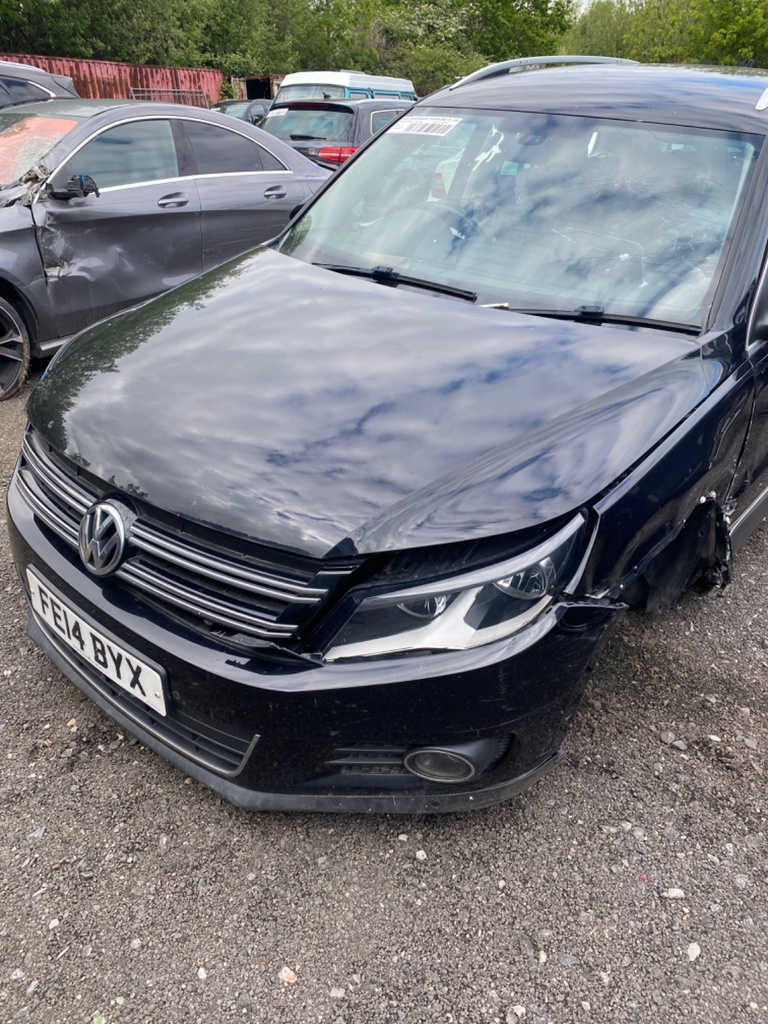 [EPE-102264] Motor y mecanismo de limpiaparabrisas delantero para VW Tiguan 5N 2014