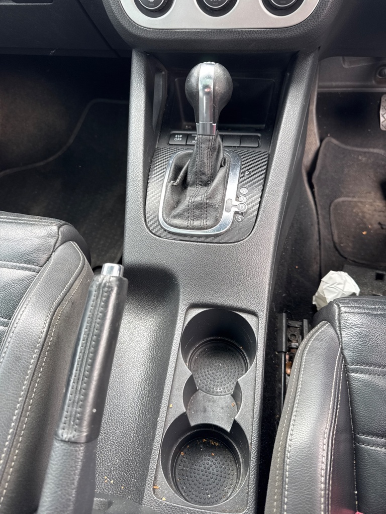 [EPE-103721] Consola central VW Scirocco III 2.0 TDI 2009