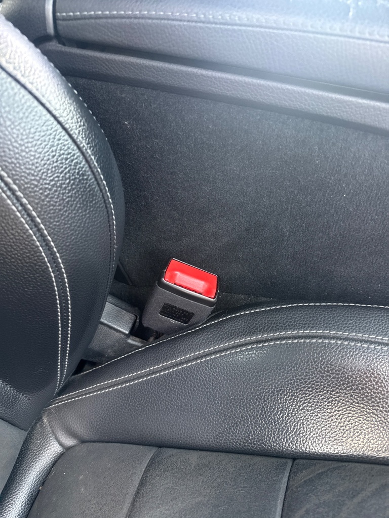[EPE-104287] Interruptor de cinturón seguridad delantero derecho para Mercedes-Benz E-Klasse W213 2017
