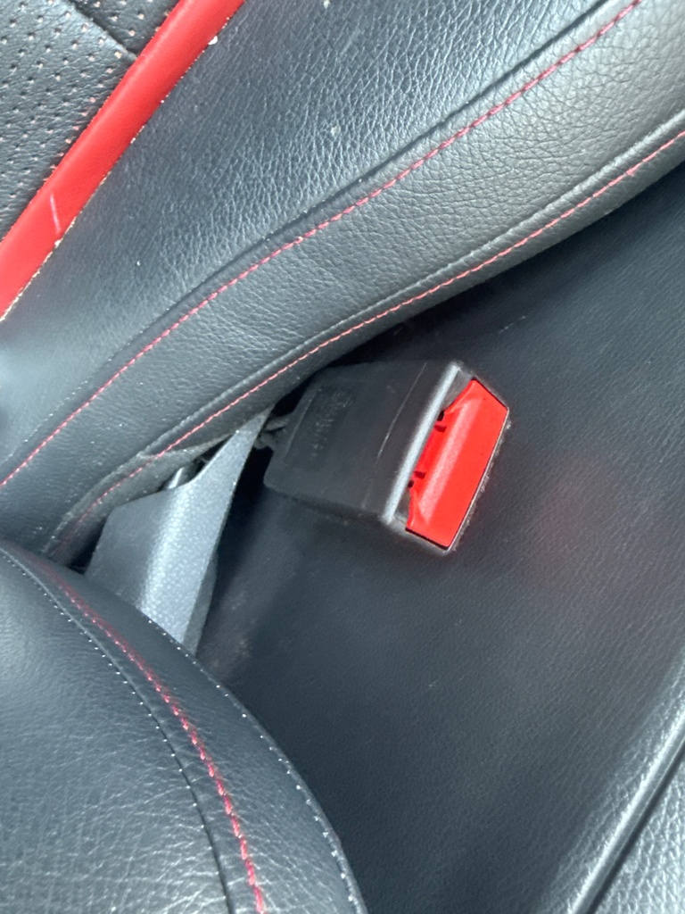 [EPE-104851] Cinturón de seguridad delantero izquierdo para Mercedes-Benz GLA-Class (X156) 2015