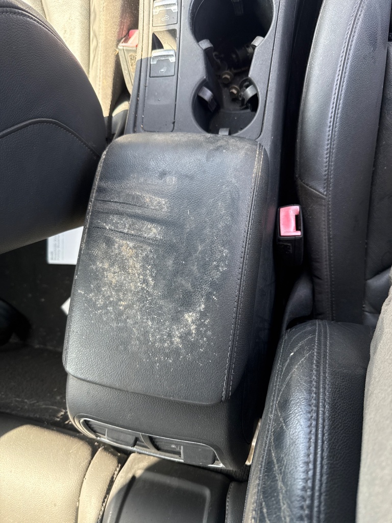 [EPE-105365] Reposabrazos de consola central para Audi A5 Convertible 2.0 TFSI 2011