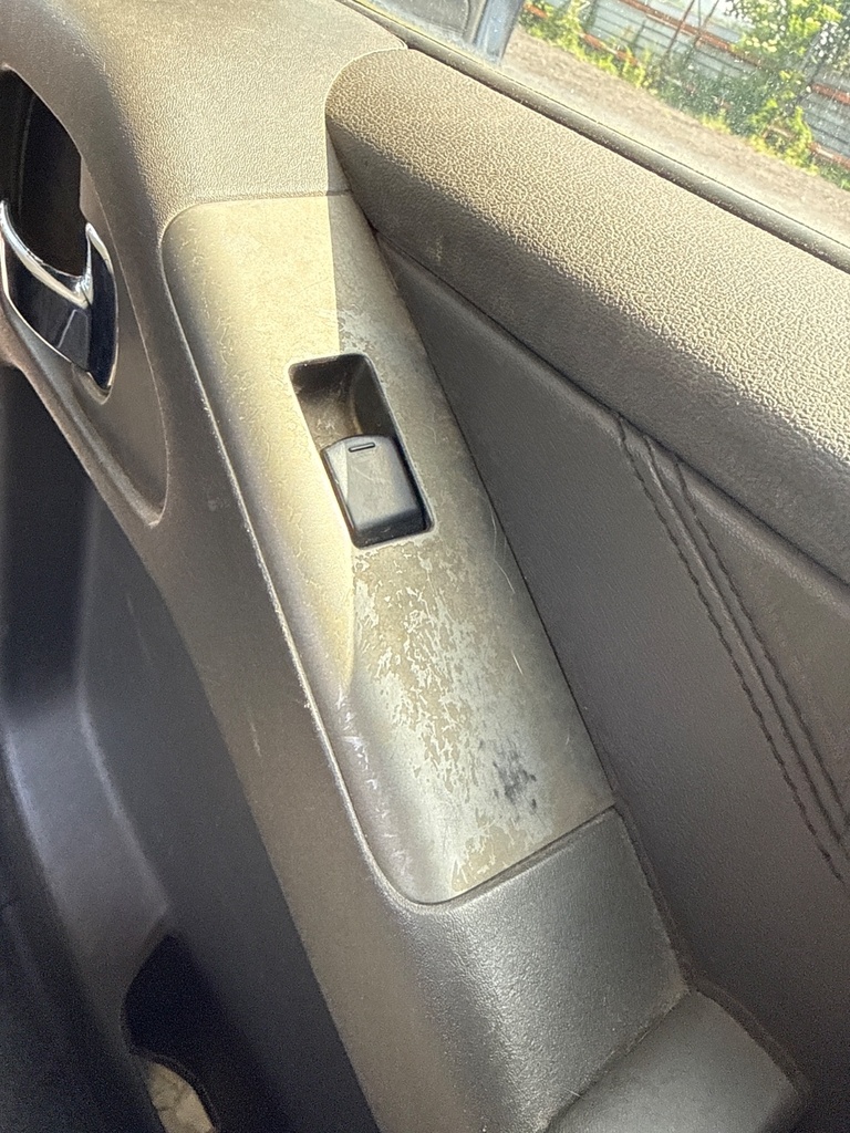 [EPE-105532] Pulsador elevalunas trasero derecho para NISSAN PATHFINDER III 2007