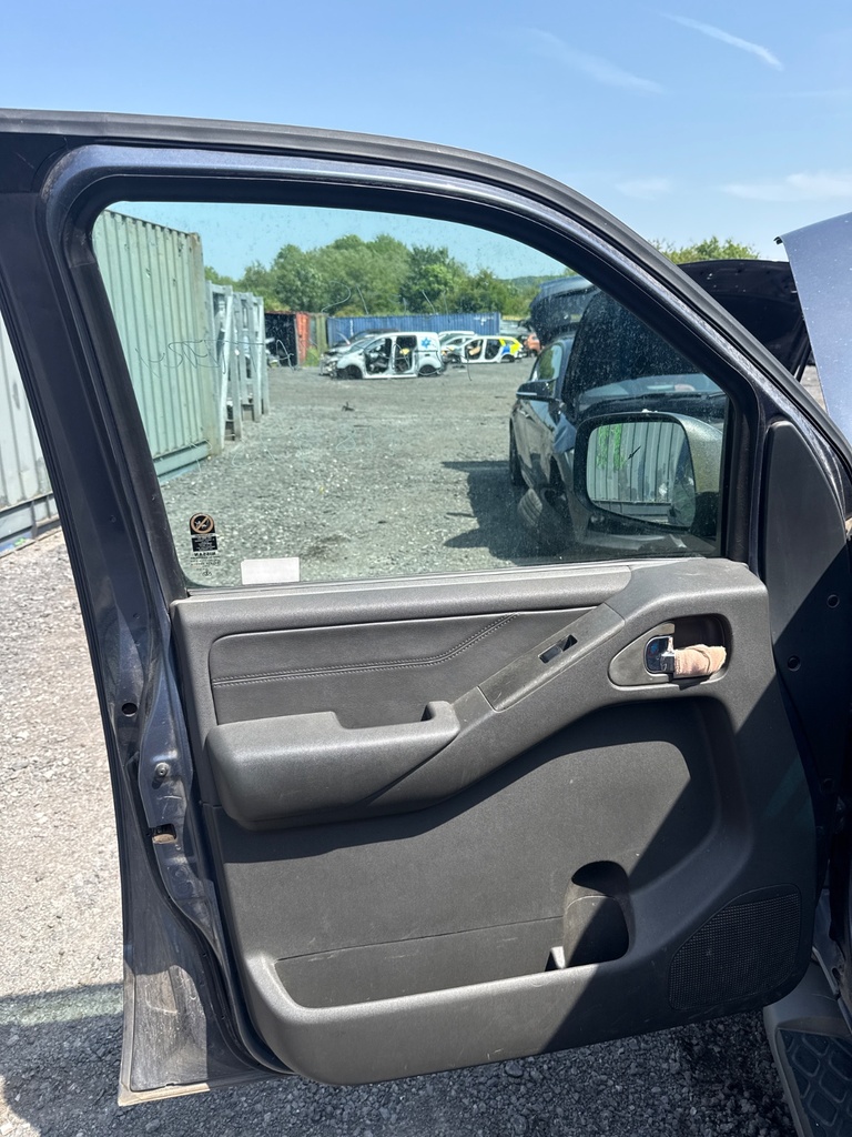 [EPE-105562] Actuador cierre centralizado puerta delantera izquierdo para NISSAN PATHFINDER III (R51) 2007