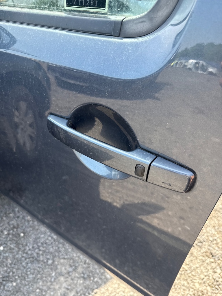 [EPE-105568] Tirador puerta delantero exterior izquierdo para Nissan Pathfinder III 2007