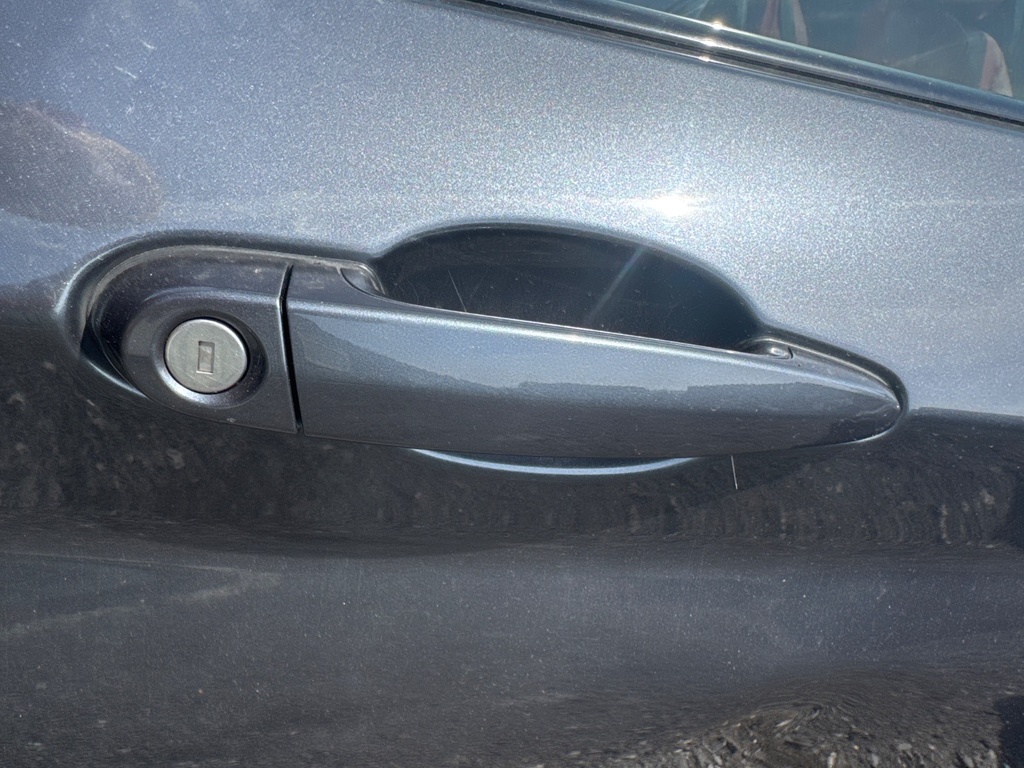 [EPE-105874] Tirador de puerta delantera exterior derecho 2014 BMW Serie 1 MINERALGRAU