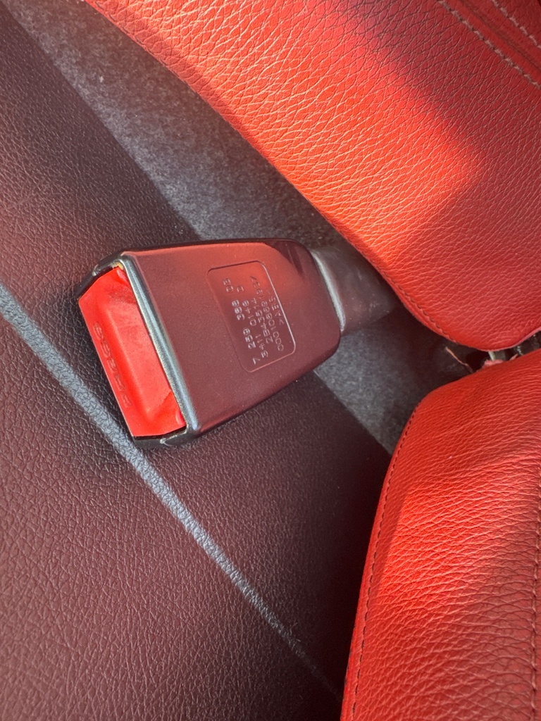 [EPE-105898] Interruptor cinturón seguridad delantero derecho para BMW Serie 1 2.0