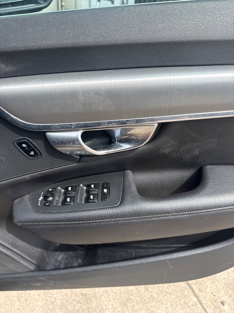 [EPE-105977] Tirador puerta delantero interior derecho para Volvo V90 2017