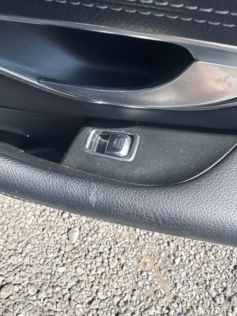 [EPE-106394] Pulsador elevalunas trasero derecho Mercedes-Benz E-Class W213 2.0 CDI 2017