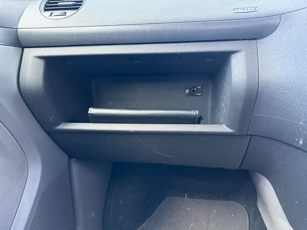 [EPE-106442] Guantera VW Caddy III 1.9 TDI 2008