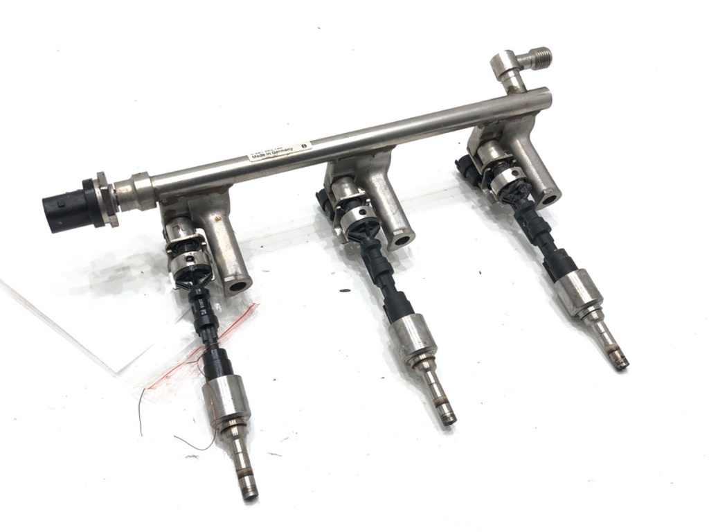 [STARK-684934] Riel de combustible JAGUAR XF I (X250) 3.0 250 kW [340 KM] gasolina 2012-2015