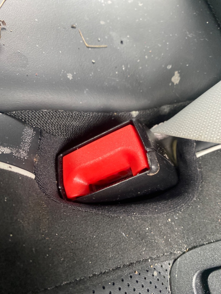 [EPE-107040] Cinturón de seguridad trasero Stalk Fila Central LH para Mercedes-Benz E-Klasse W213 AMG 63 2019